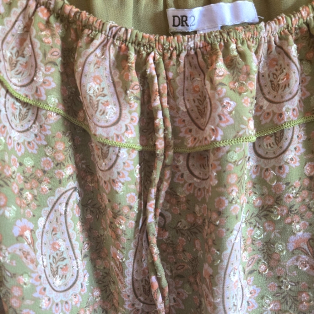 DR2 Paisley Ruffle Top, M - Picture 2 of 8